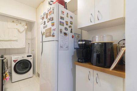 Apartamento para alugar com 55m², 2 quartos e 1 vaga Apartamento para alugar com 55m², 2 quartos e 1 vagaCozinha