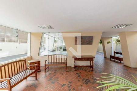 Apartamento para alugar com 55m², 2 quartos e 1 vaga Apartamento para alugar com 55m², 2 quartos e 1 vagaÁrea comum - Hall Social