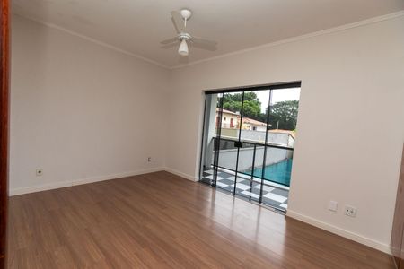 Casa para alugar com 1000m², 3 quartos e 6 vagasQuarto 2