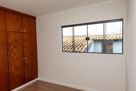 Casa para alugar com 1000m², 3 quartos e 6 vagasQuarto 3