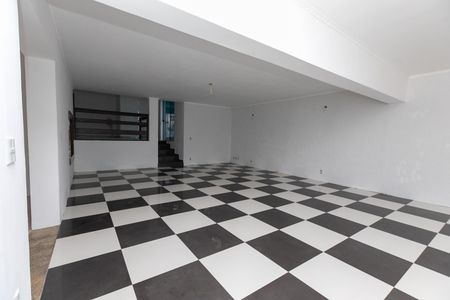 Casa para alugar com 1000m², 3 quartos e 6 vagasSalão Principal