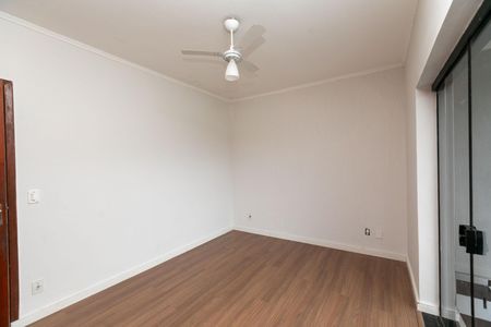 Quarto 2 de casa para alugar com 3 quartos, 1000m² em Parque São Quirino, Campinas