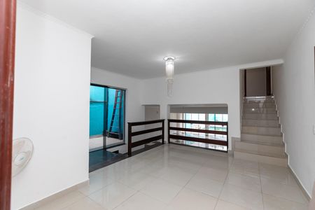 Sala de casa para alugar com 3 quartos, 1000m² em Parque São Quirino, Campinas