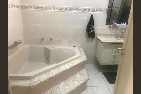 Casa à venda com 5 quartos, 350m² em Lapa, São Paulo