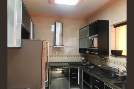 Casa à venda com 5 quartos, 350m² em Lapa, São Paulo