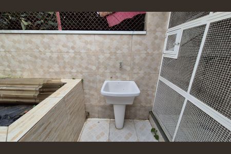 Casa à venda com 350m², 5 quartos e 3 vagas Casa à venda com 350m², 5 quartos e 3 vagasArea externa