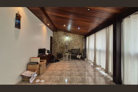 Sala de casa à venda com 5 quartos, 350m² em Vila Alto de Santo Andre, Santo André