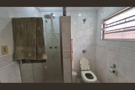Casa à venda com 350m², 5 quartos e 3 vagas Casa à venda com 350m², 5 quartos e 3 vagasBanheiro