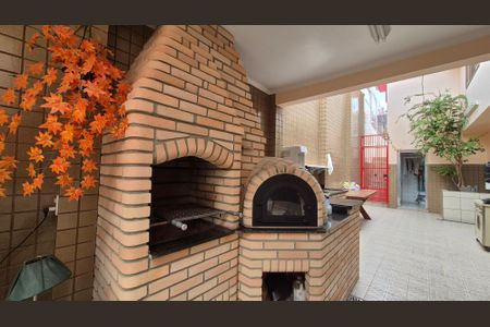 Casa à venda com 350m², 5 quartos e 3 vagas Casa à venda com 350m², 5 quartos e 3 vagasArea externa