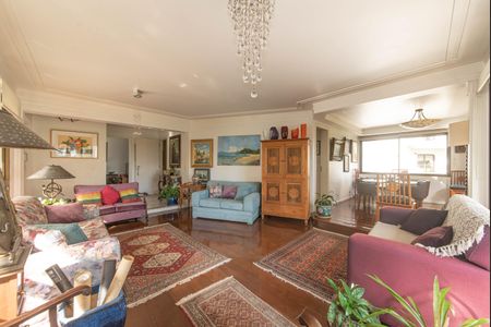 Apartamento à venda com 200m², 4 quartos e 3 vagasSala