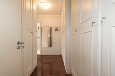 Apartamento à venda com 200m², 4 quartos e 3 vagasSuite 3