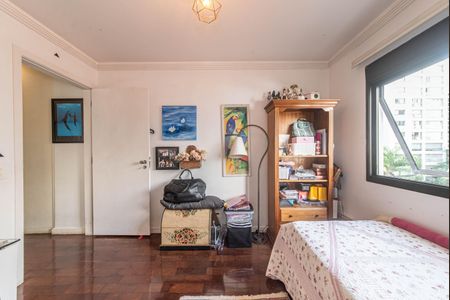 Apartamento à venda com 200m², 4 quartos e 3 vagasSuite 3