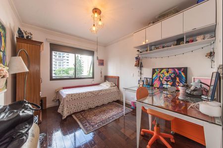 Apartamento à venda com 200m², 4 quartos e 3 vagasSuite 3