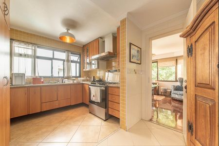 Apartamento à venda com 200m², 4 quartos e 3 vagasCozinha