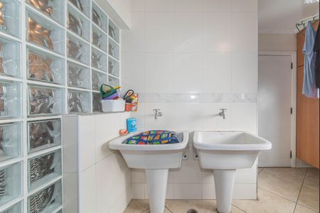 Apartamento à venda com 200m², 4 quartos e 3 vagasLavanderia