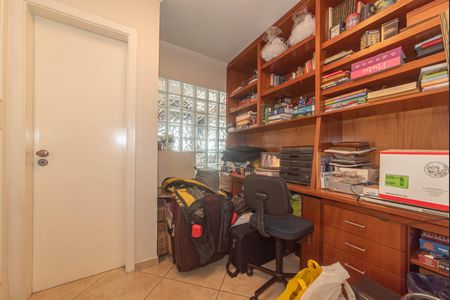 Apartamento à venda com 200m², 4 quartos e 3 vagasEscritorio