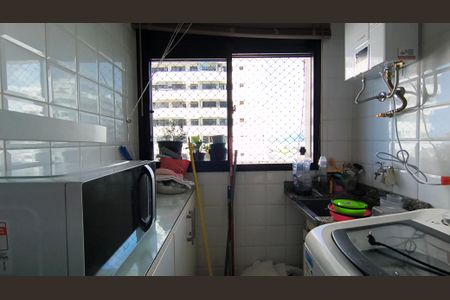 Apartamento à venda com 70m², 2 quartos e 1 vagaCozinha e Área de Serviço 