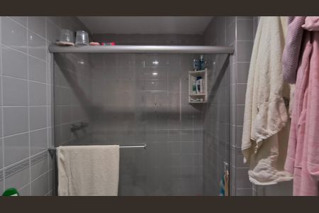 Apartamento à venda com 70m², 2 quartos e 1 vagaBanheiro da Suíte 