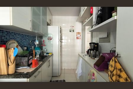 Apartamento à venda com 70m², 2 quartos e 1 vagaCozinha e Área de Serviço 