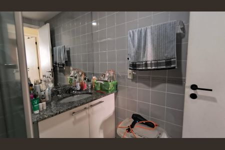 Apartamento à venda com 70m², 2 quartos e 1 vagaBanheiro Social 