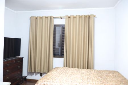 Casa para alugar com 260m², 3 quartos e 2 vagasQuarto 3