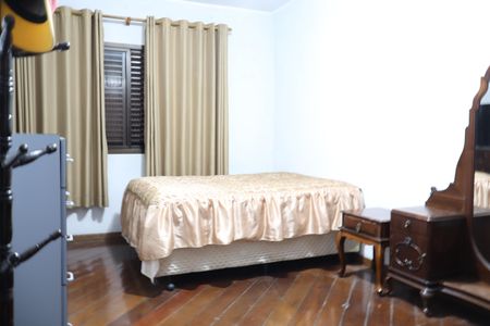 Casa para alugar com 260m², 3 quartos e 2 vagasQuarto 3