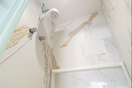 Studio para alugar com 24m², 1 quarto e sem vaga Studio para alugar com 24m², 1 quarto e sem vagaBanheiro