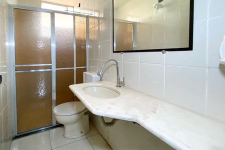 Casa para alugar com 256m², 3 quartos e 4 vagasBanheiro cobertura