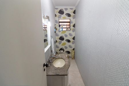 Casa à venda com 150m², 3 quartos e 2 vagasLavabo