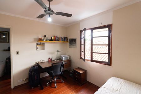 Casa à venda com 150m², 3 quartos e 2 vagasQuarto 1