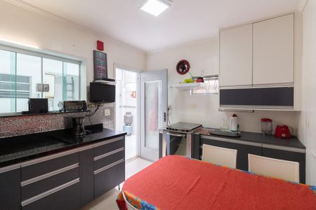 Casa à venda com 150m², 3 quartos e 2 vagasCozinha