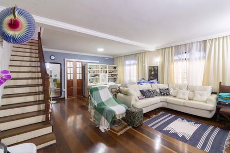 Sala de casa à venda com 3 quartos, 144m² em Cidade São Francisco, São Paulo