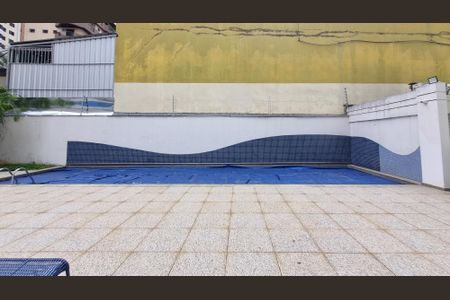 Apartamento à venda com 69m², 2 quartos e 2 vagasÁrea comum - Piscina