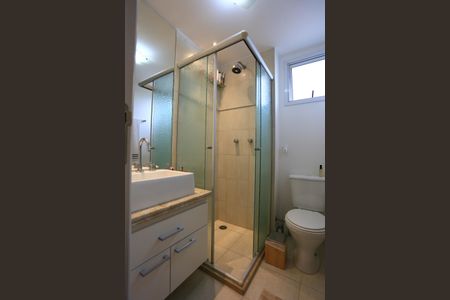 Apartamento à venda com 69m², 2 quartos e 2 vagasBanheiro da Suíte 1