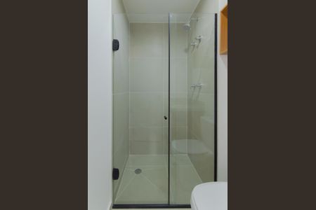 Banheiro de kitnet/studio para alugar com 1 quarto, 25m² em Ipiranga, São Paulo