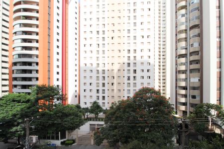 Apartamento à venda com 79m², 2 quartos e 1 vagaVista