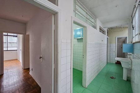Apartamento à venda com 135m², 3 quartos e 1 vagaÁrea de Serviço