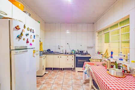 Casa à venda com 150m², 2 quartos e sem vaga