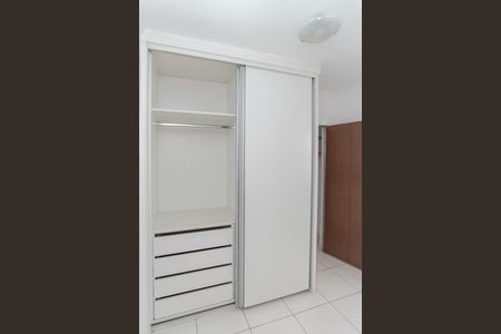 Casa de condomínio à venda com 125m², 2 quartos e 1 vagaSuíte 2