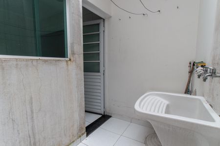 Casa de condomínio à venda com 125m², 2 quartos e 1 vagaÁrea de Serviço
