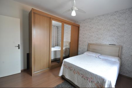 Casa à venda com 161m², 3 quartos e 2 vagasQuarto 3