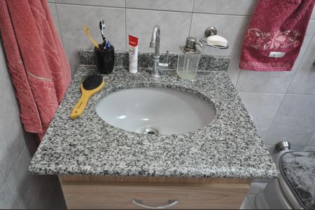 Casa à venda com 161m², 3 quartos e 2 vagasBanheiro Social