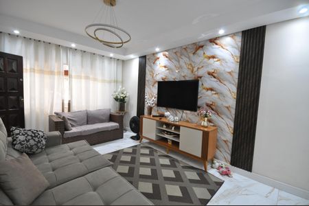 Sala de casa à venda com 3 quartos, 161m² em Parque Edu Chaves, São Paulo