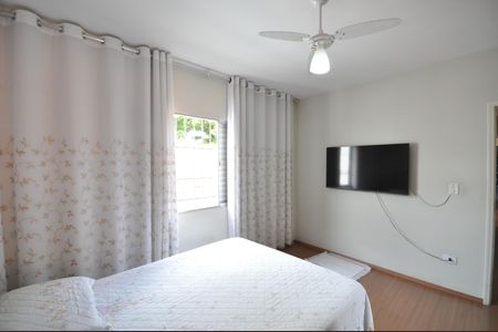 Casa à venda com 161m², 3 quartos e 2 vagasQuarto 3