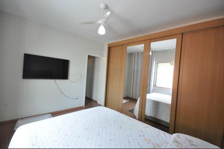 Casa à venda com 161m², 3 quartos e 2 vagasQuarto 3