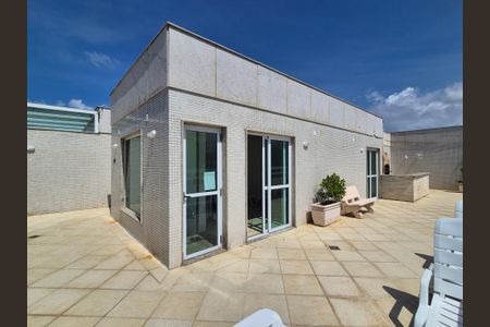 Apartamento para alugar com 380m², 4 quartos e 4 vagas Apartamento para alugar com 380m², 4 quartos e 4 vagasÁrea externa