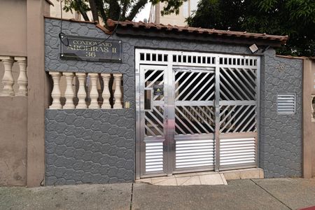 Apartamento para alugar com 56m², 2 quartos e 1 vagaFachada