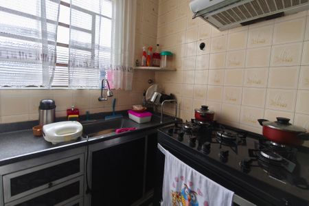 Casa à venda com 250m², 3 quartos e 3 vagas Casa à venda com 250m², 3 quartos e 3 vagasCozinha