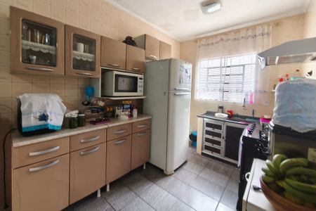 Casa à venda com 250m², 3 quartos e 3 vagas Casa à venda com 250m², 3 quartos e 3 vagasCozinha