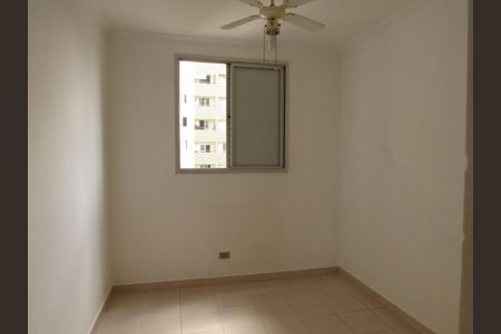 Apartamento à venda com 65m², 3 quartos e 1 vagaQuarto 2